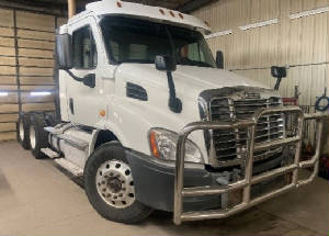 Trucks/FreightlinerCascadia.jpg